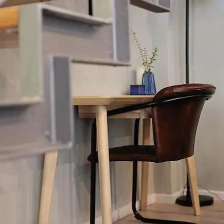 Moft Loft. Lovely, Comfy Apartment. * Cluj-Napoca