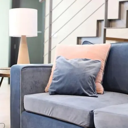 Moft Loft. Lovely, Comfy Apartment. Kaloşvar