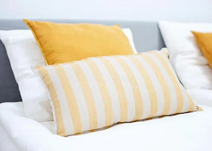 Moft Loft. Lovely, Comfy Apartment. דירה