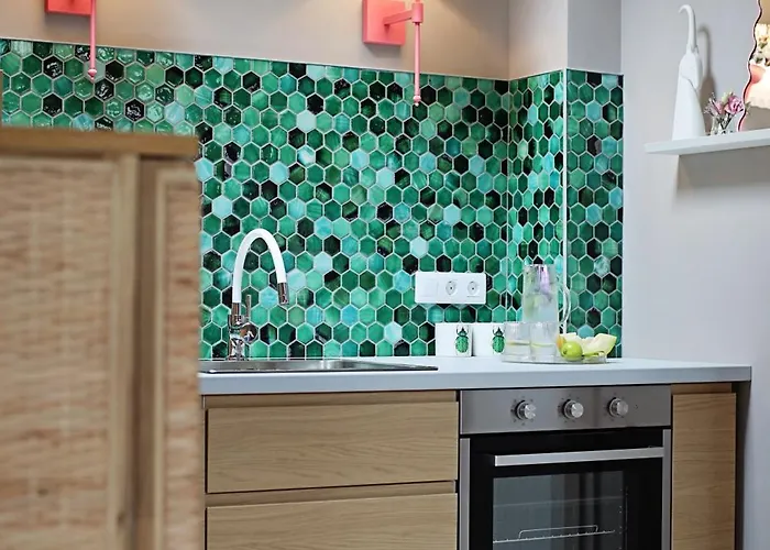 Moft Loft. Lovely, Comfy Apartment. *